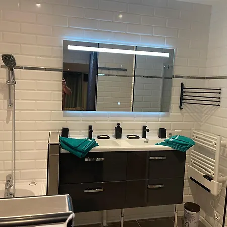 Bord De Deux Ch Sdb Privative Agde