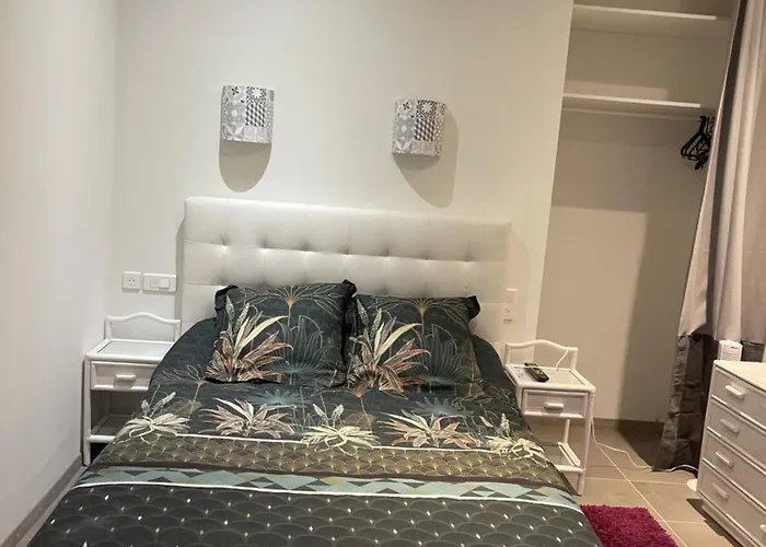 Bord De Deux Ch Sdb Privative Villa